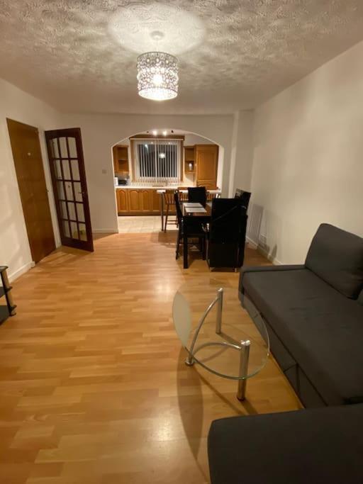 3 Bedroom Home-Inverkeithing Eksteriør bilde