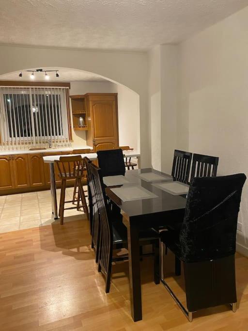 3 Bedroom Home-Inverkeithing Eksteriør bilde
